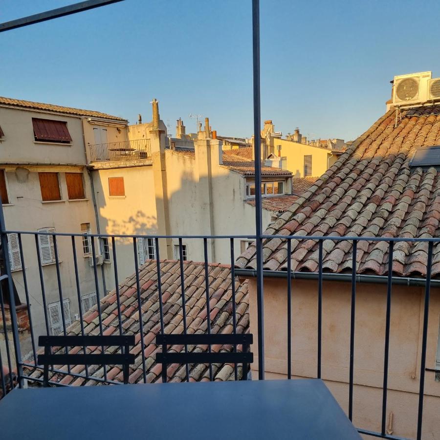 Апартаменты Un Balcon Sur Les Toits D'Aix Экс-ан-Прованс Экстерьер фото